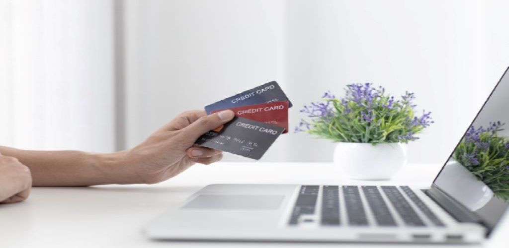 How To Manage Multiple Credit Cards?